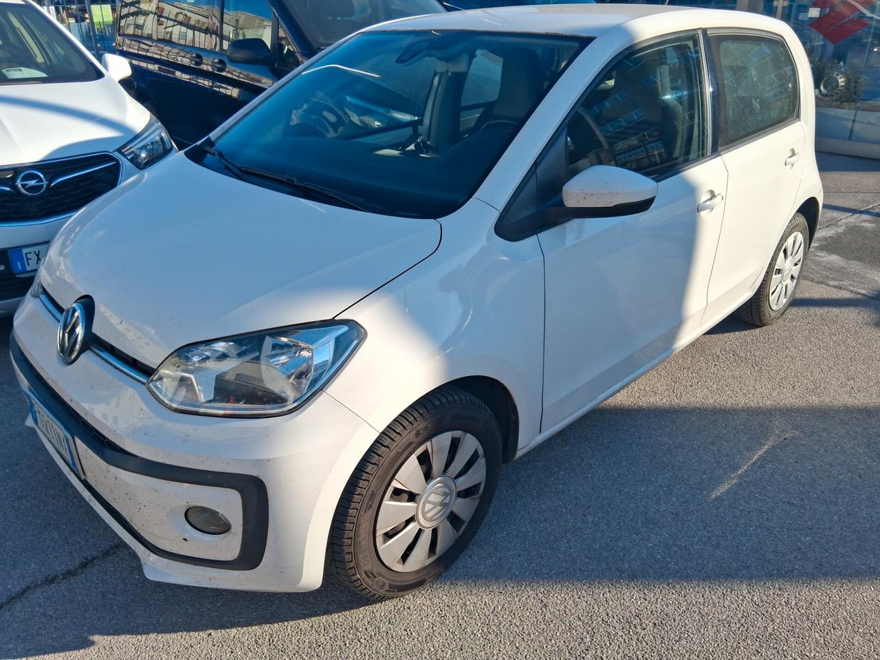 Volkswagen UP 1.0 5P High UP! BMT