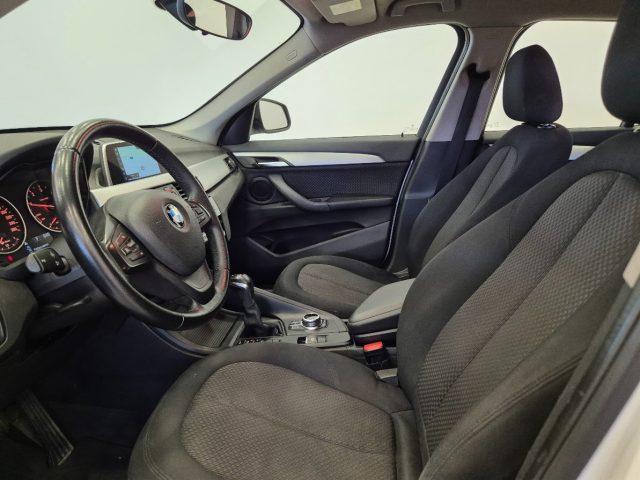 BMW X1 sDrive18d Advantage - Cruise/Lim - Bluetooth