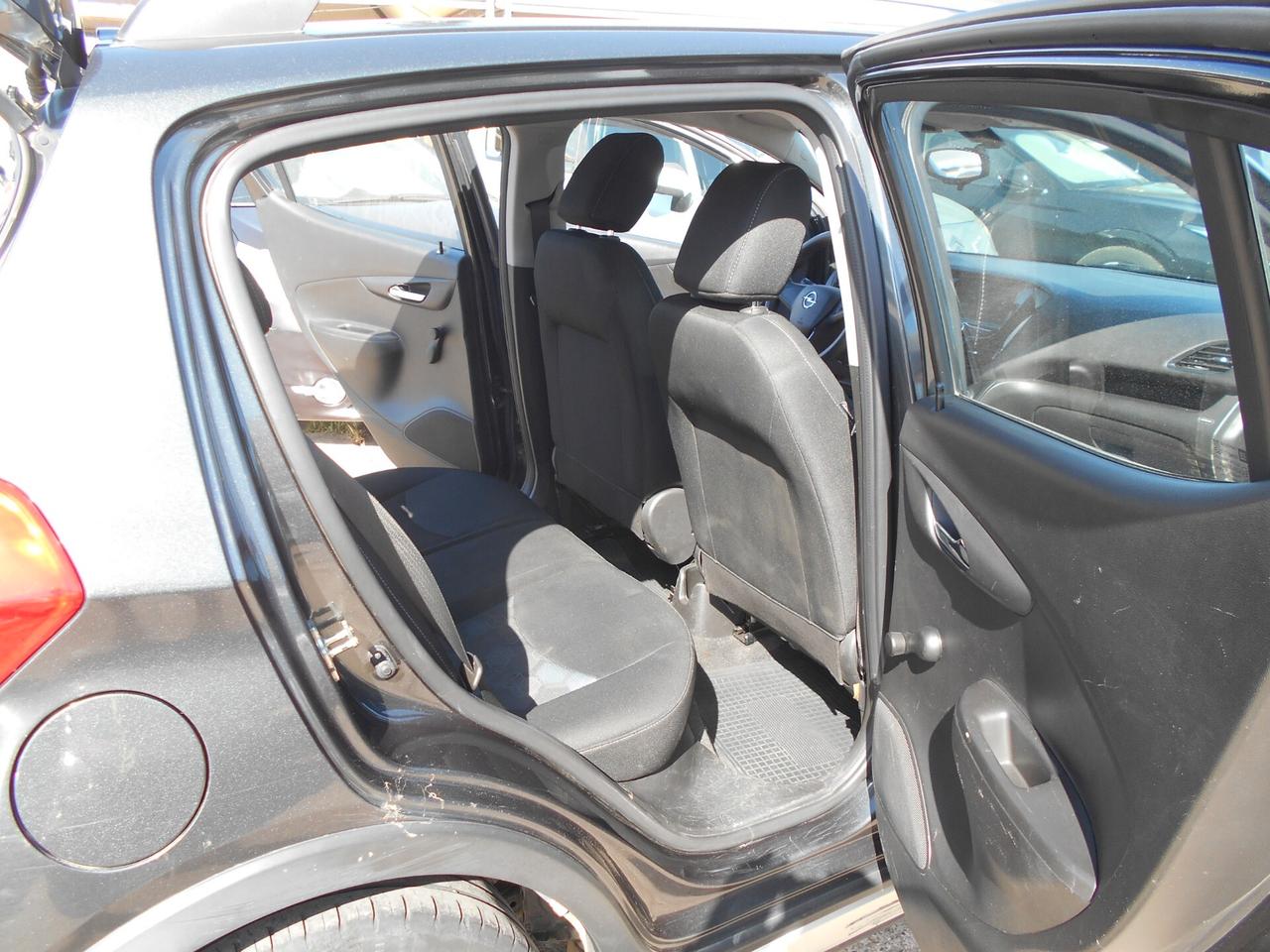 Opel Karl Rocks 1.0 75 CV