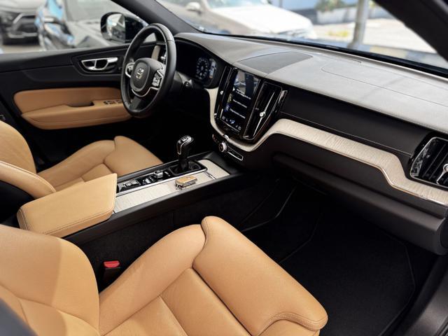 VOLVO XC60 D4 Inscription (Tetto/Pelle Cognac/Led)