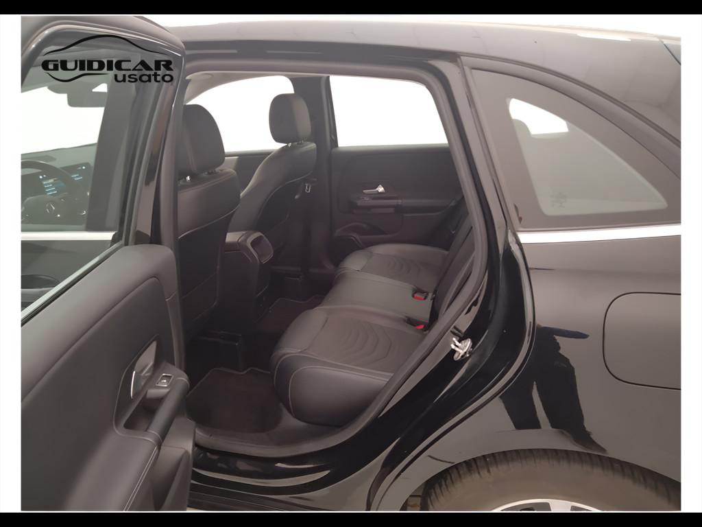 Mercedes-Benz Classe B - W247 2018 - B 180 d Sport auto