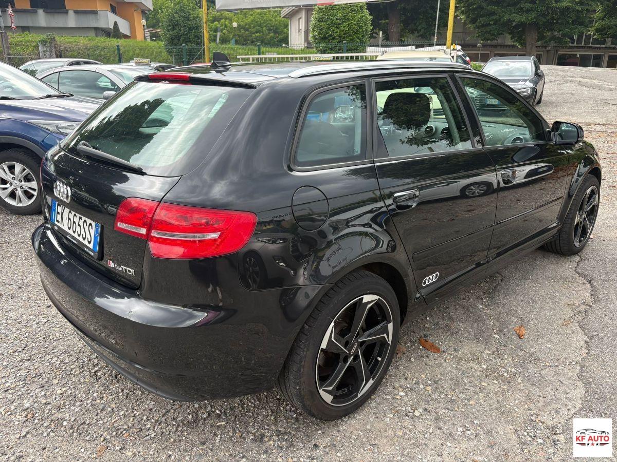 AUDI - A3 Sportback Sportback 1.6 tdi Ambition