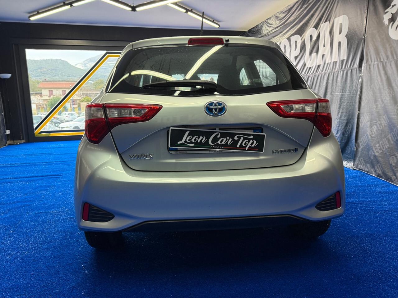 Toyota Yaris benzina hybrida Automatico km 18 mila garanzia 2028