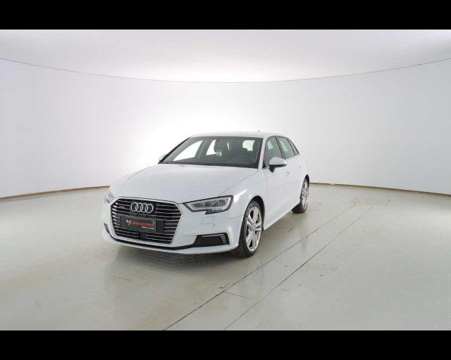 AUDI A3 SPB 40 e-tron S tronic Admired