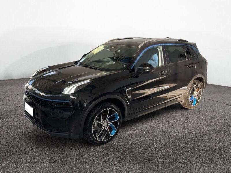 Lynk & Co 01 01 PHEV