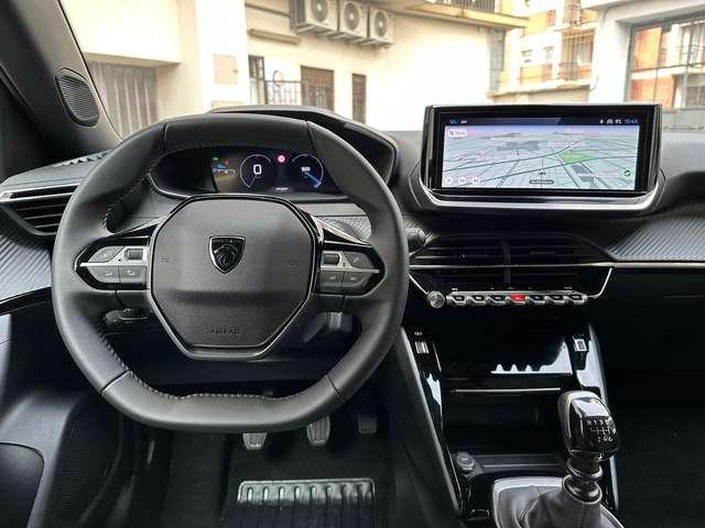 Peugeot 2008 1.2 100cv Allure+ Key Less+ Navi + Camera Ant&Post