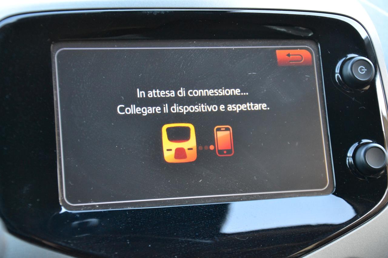 Toyota Aygo 1.0 69CV X-PLAY AUTOMATICA **PREZZO REALE**