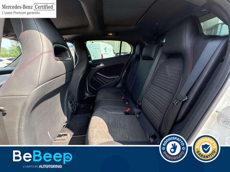 Mercedes-Benz GLA 180 PREMIUM AUTO