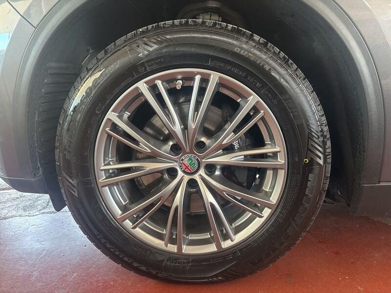 Alfa Romeo Stelvio 2.2 Turbodiesel 210 CV AT8 Q4 B-Tech