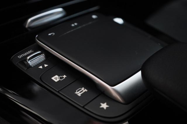 MERCEDES-BENZ CLA 220 d Automatic Shooting Brake Premium
