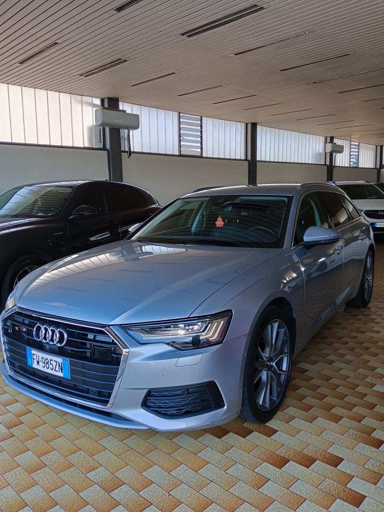 Audi A6 Avant 40 2.0 TDI S tronic Business Sport