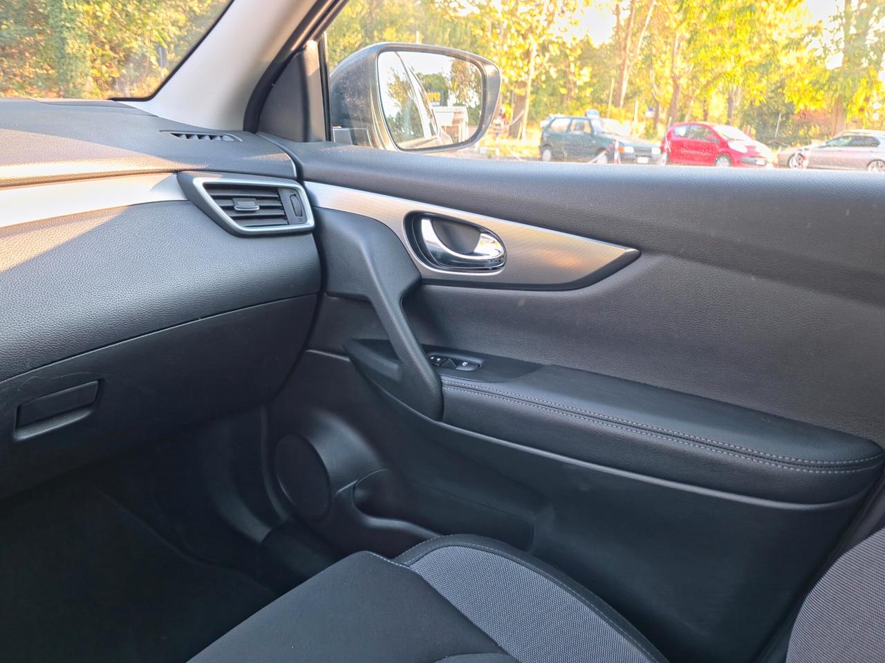 Nissan Qashqai 1.3 DIG-T 140 CV Tekna+ E6 Manuale NEO 2019