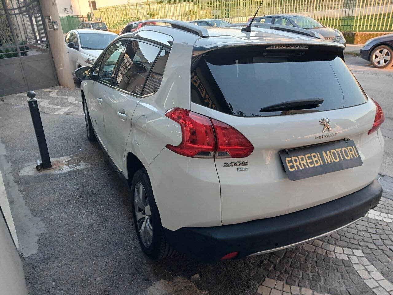 Peugeot 2008 1.6 HDi AUTOMATICA