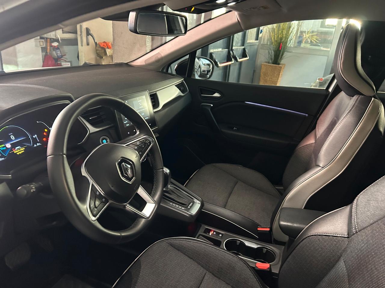 Renault Captur Plug-in Hybrid E-Tech 160 CV Intens