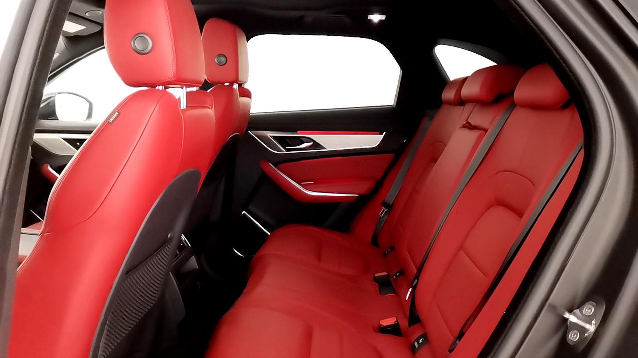 JAGUAR F-Pace - F-Pace 2.0d i4 mhev R-Dynamic S awd 204cv auto