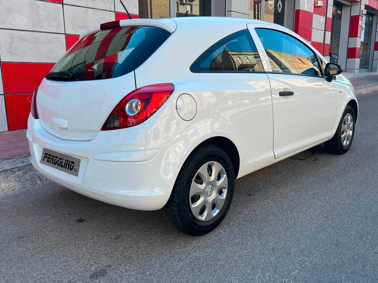 Opel Corsa 1.2 3 porte Selection