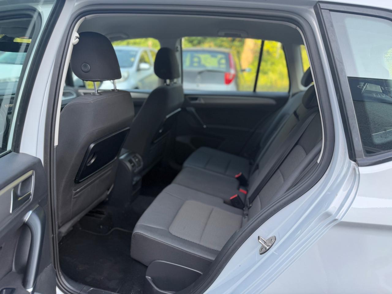 Volkswagen Golf Sportsvan 1.6 TDI 115CV*Automatik*Gancio traino*Neopatentati*