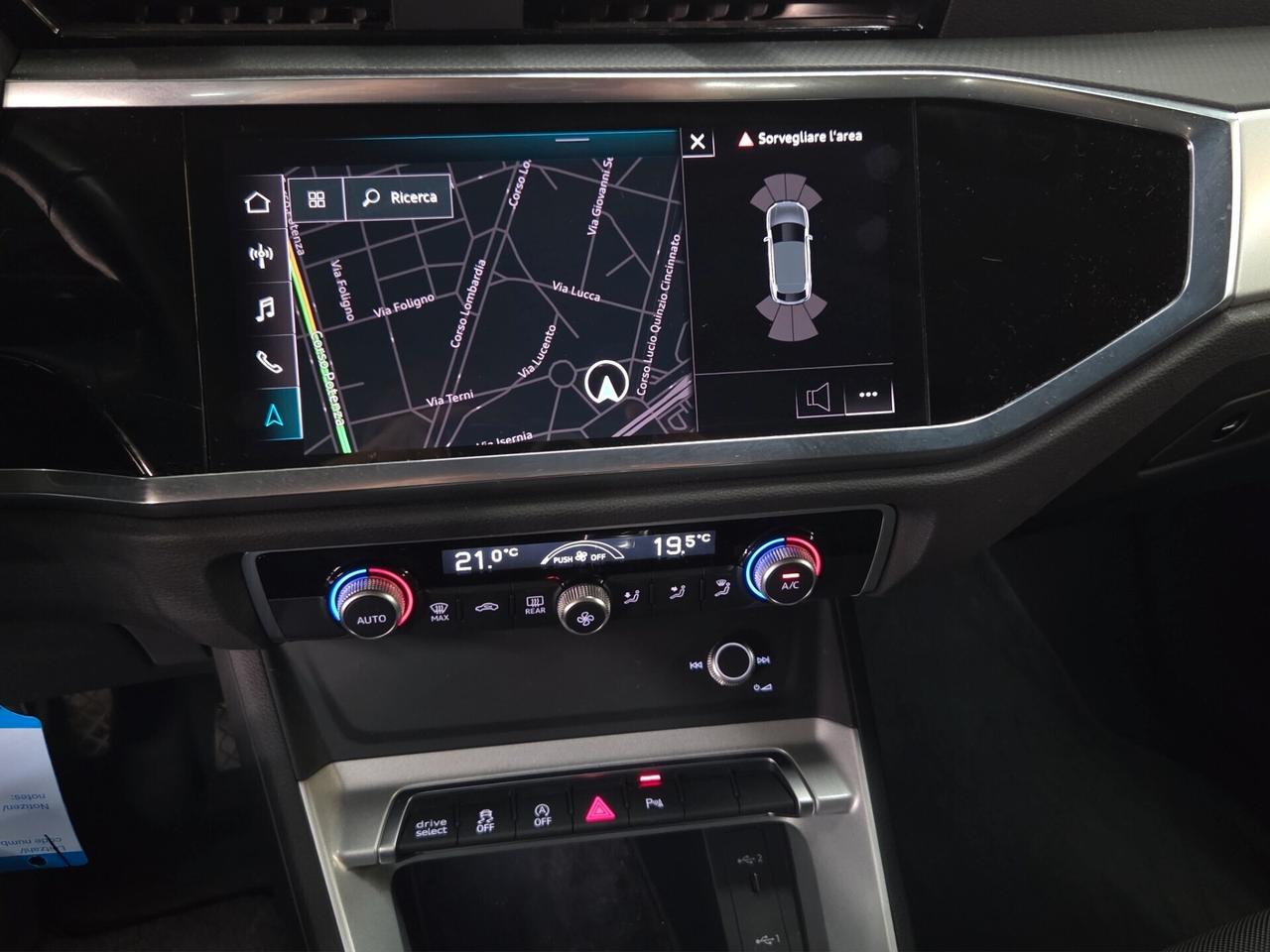 Audi Q3 SPORTBACK 35 TDI S tronic QUATTRO Business Plus