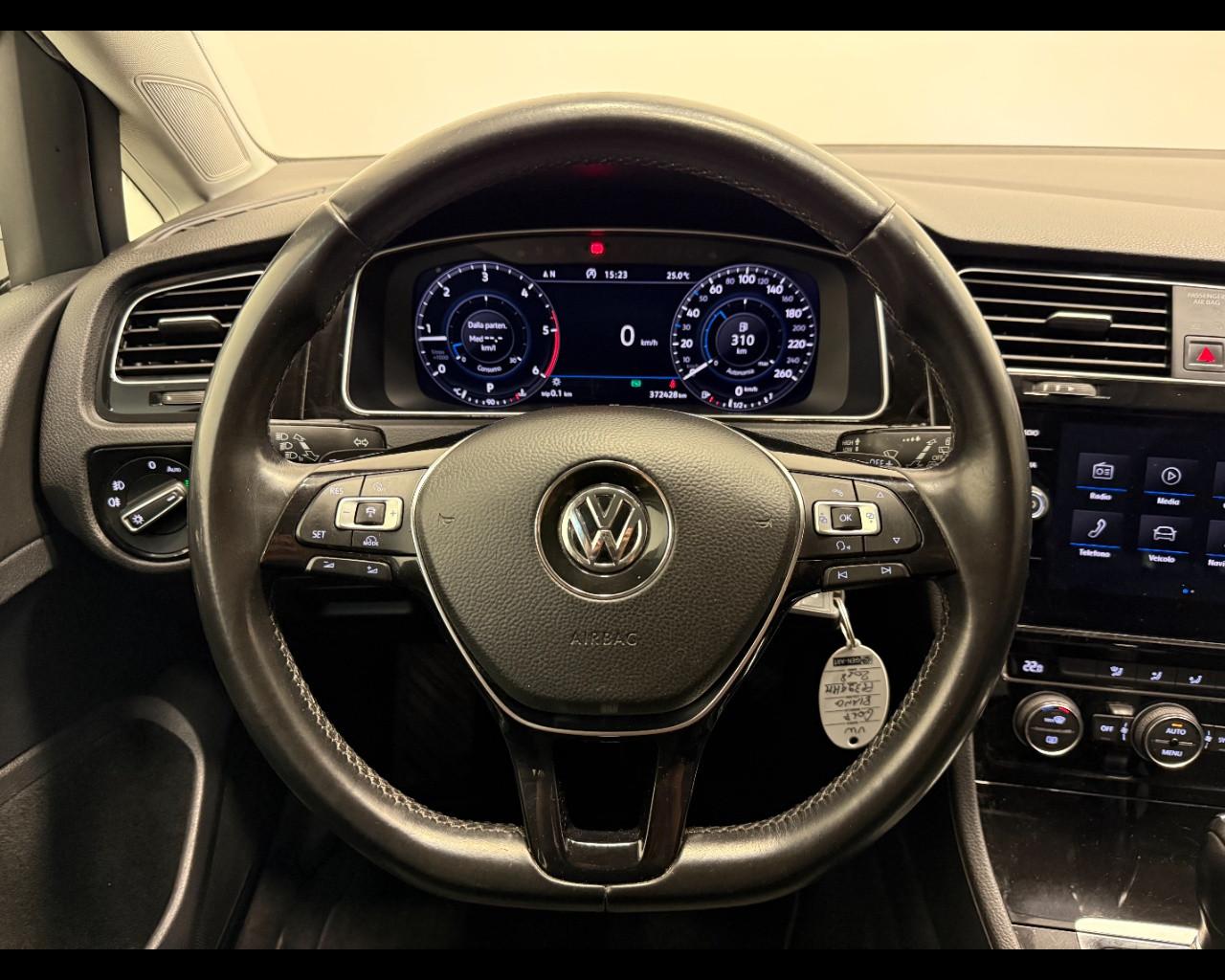 VOLKSWAGEN GOLF 1.6 TDI HIGHLINE DSG