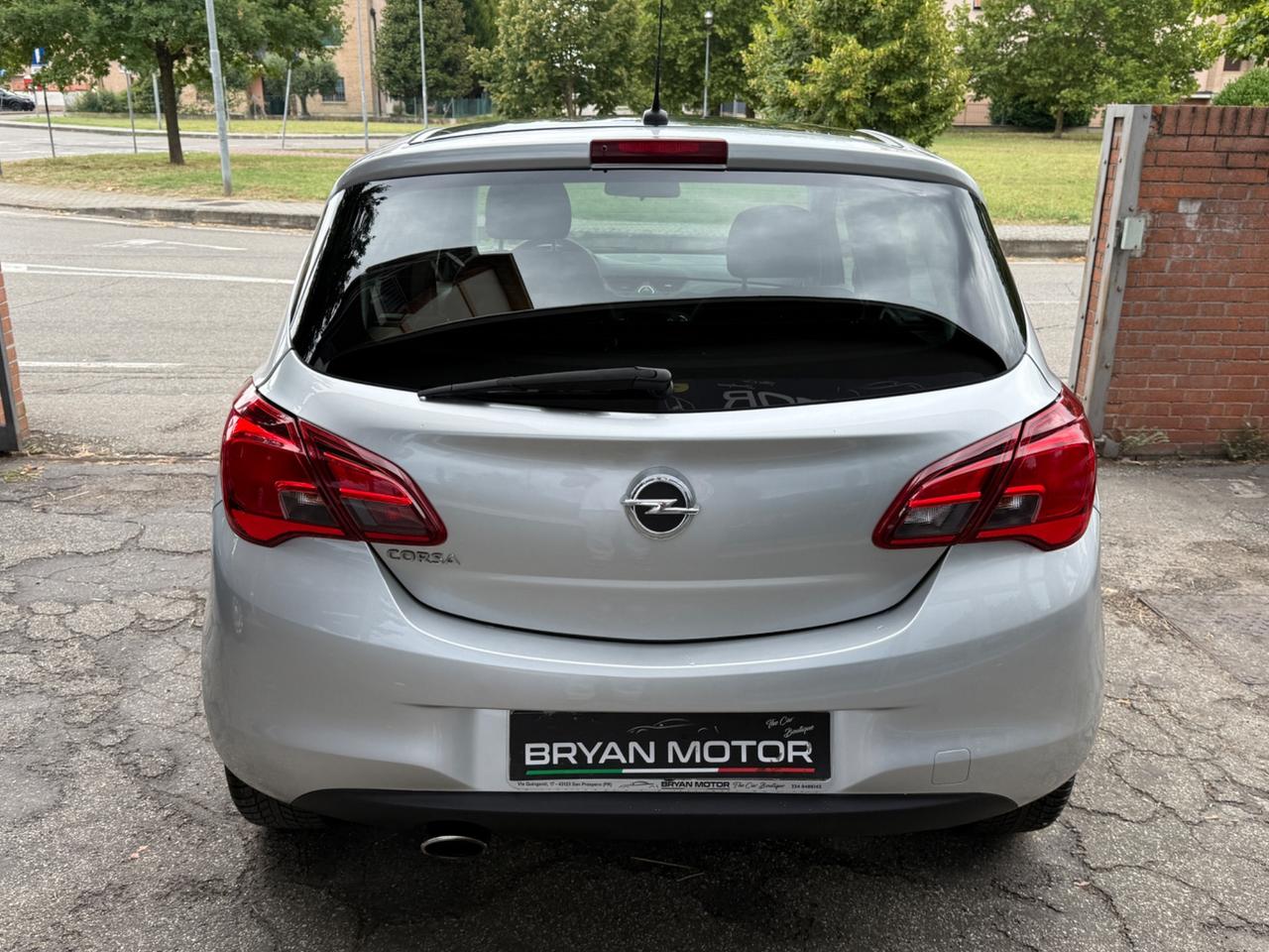 Opel Corsa 1.4 90CV GPL Tech 5 porte Cosmo