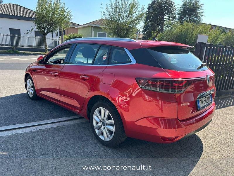 Renault Megane Sporter E-Tech PHEV 1.6 PHEV E-TECH 116KW BUSINESS AUTO