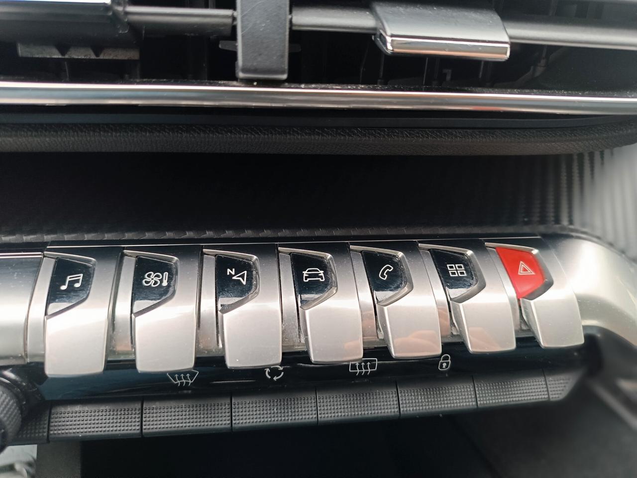 Peugeot 3008 BlueHDi 130 S&S Business"accetto permuta"