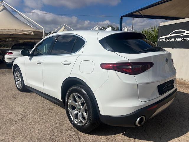 Alfa Romeo Stelvio 2.2 Turbodiesel 180 CV AT8 Q4 Executive
