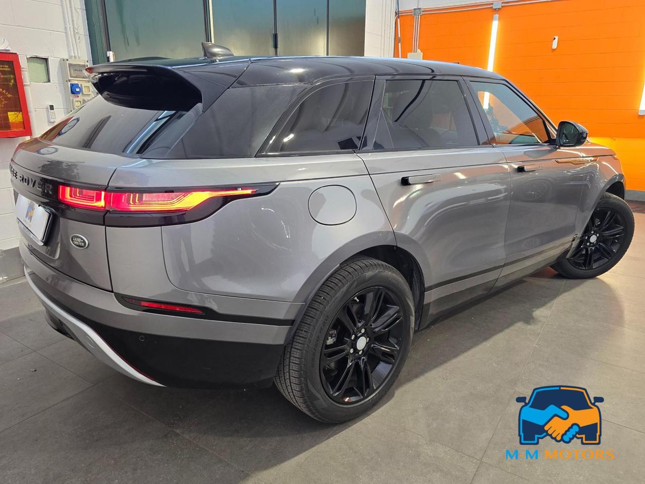 Land Rover Range Rover Velar 2.0d i4 R-Dynamic HSE 240cv auto my20
