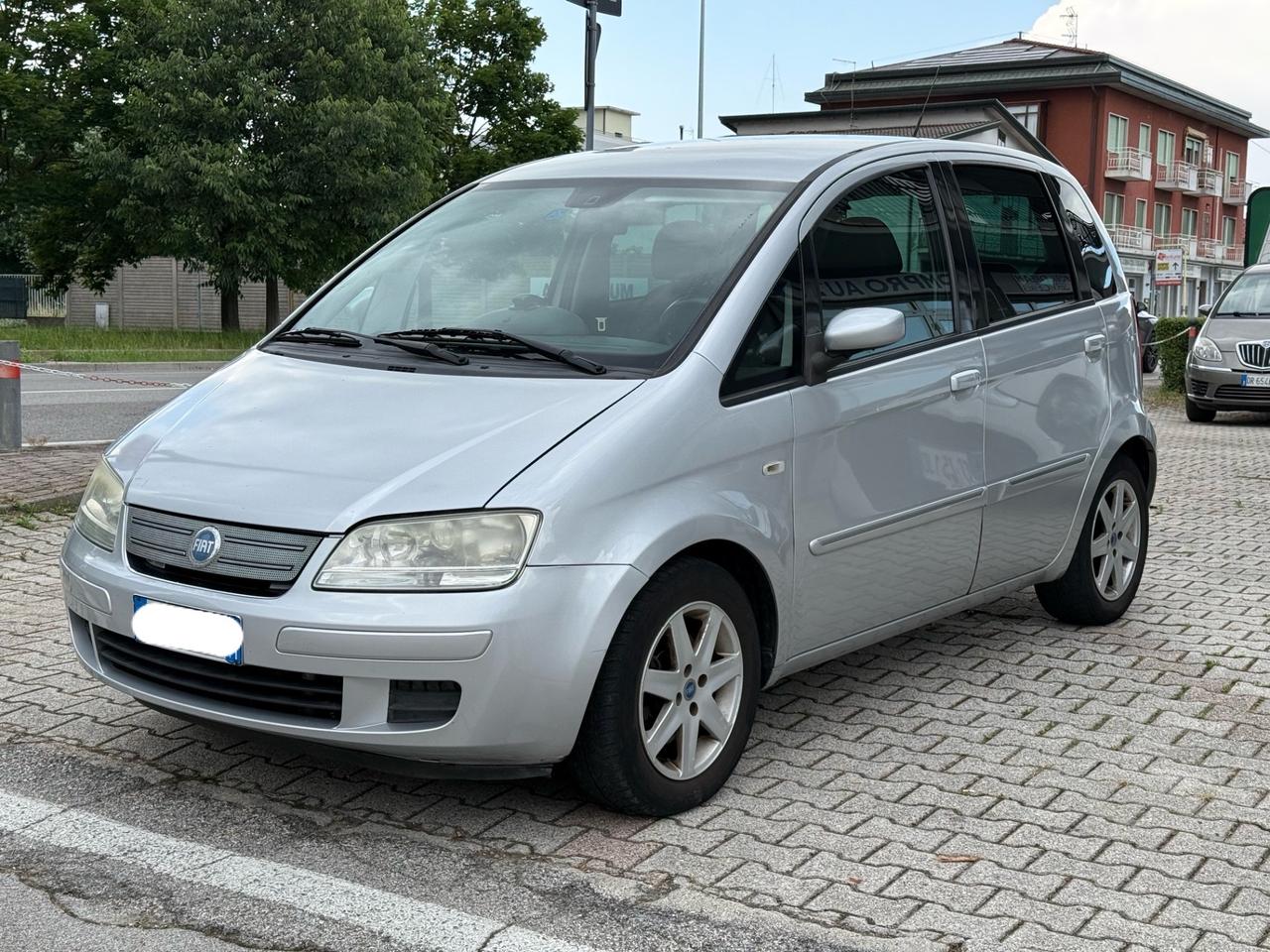 Fiat Idea 1.3 Multijet 16V 90 CV Emotion ok neopatentati