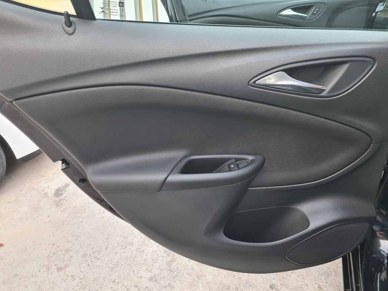 OPEL ASTRA 1.6 110CV START&STOP INNOVATION 2017