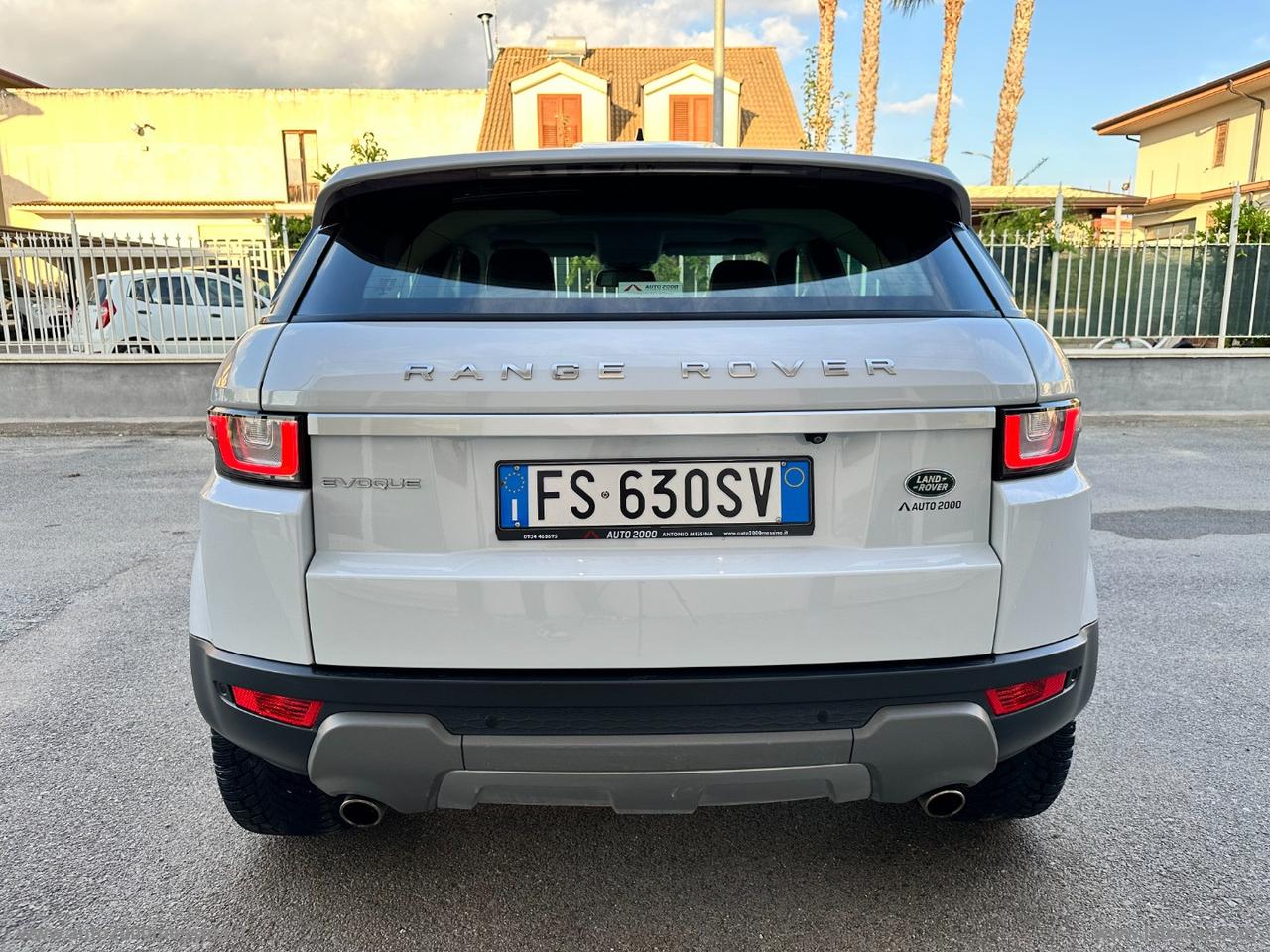 LAND ROVER RR Evoque 2.0 TD4 150 CV 5p. Bs Ed. SE