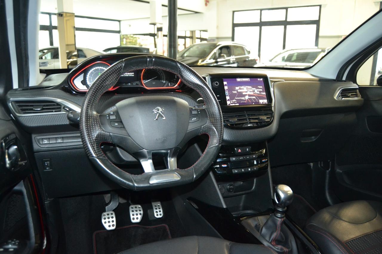 Peugeot 2008 BlueHDi 120 GT-Line Navi/Tetto