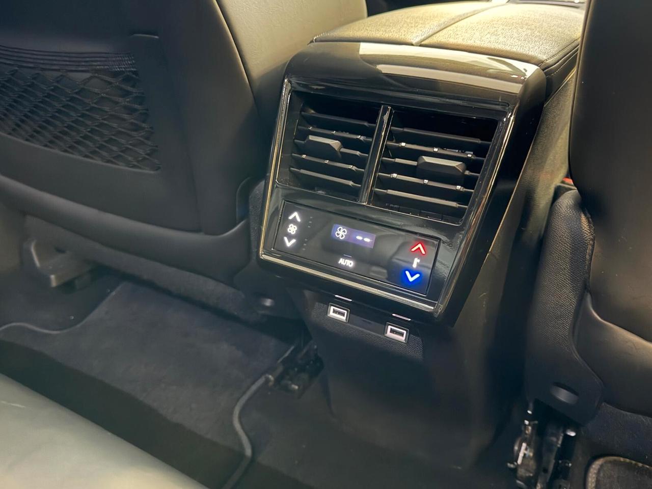 DS7 CROSSBACK OPERA 1.5 BLUEHDI 130CV TETTO PELLE NAVI ANNO 2023