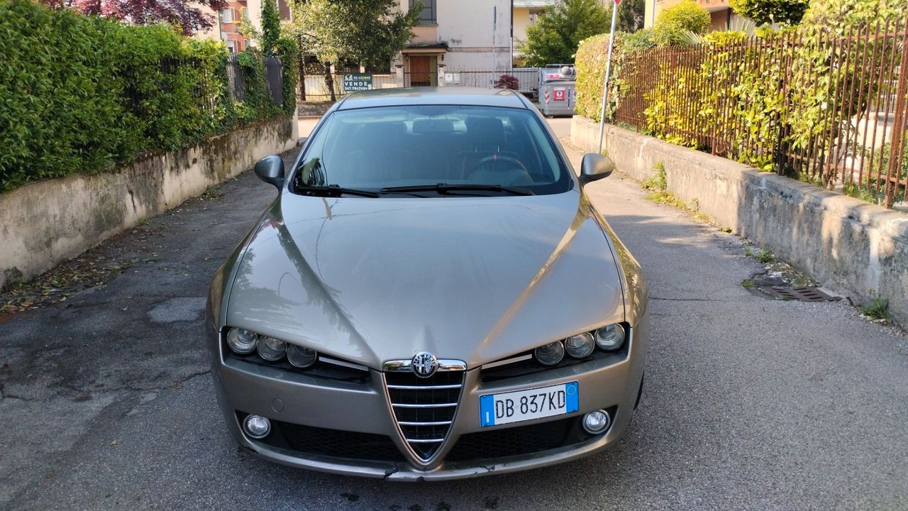 Alfa Romeo 159 1.9 JTDm Distinctive