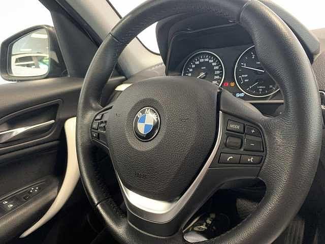 BMW Serie 1 118d Urban 5p auto