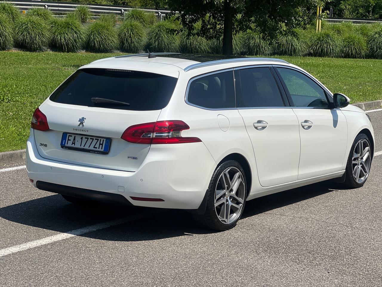 Peugeot 308 BlueHDi 120 S&S EAT6 SW GT Line