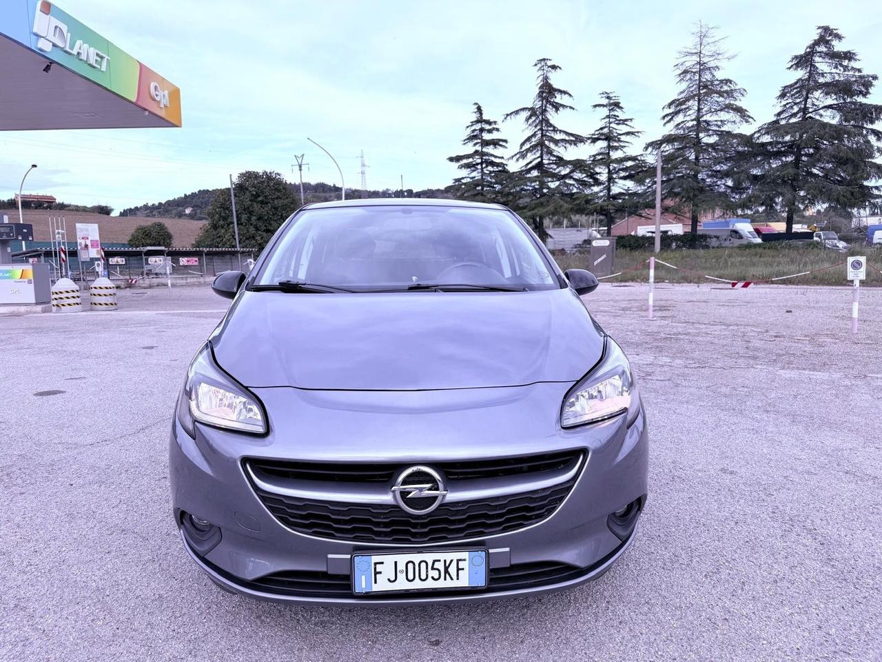 Opel Corsa 1.3 CDTI Coupé b-Color Ok neopatentati
