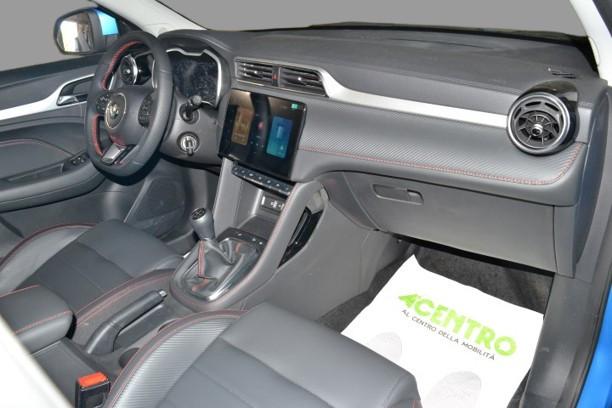 MG ZS - 1.5L 5MT LUXURY