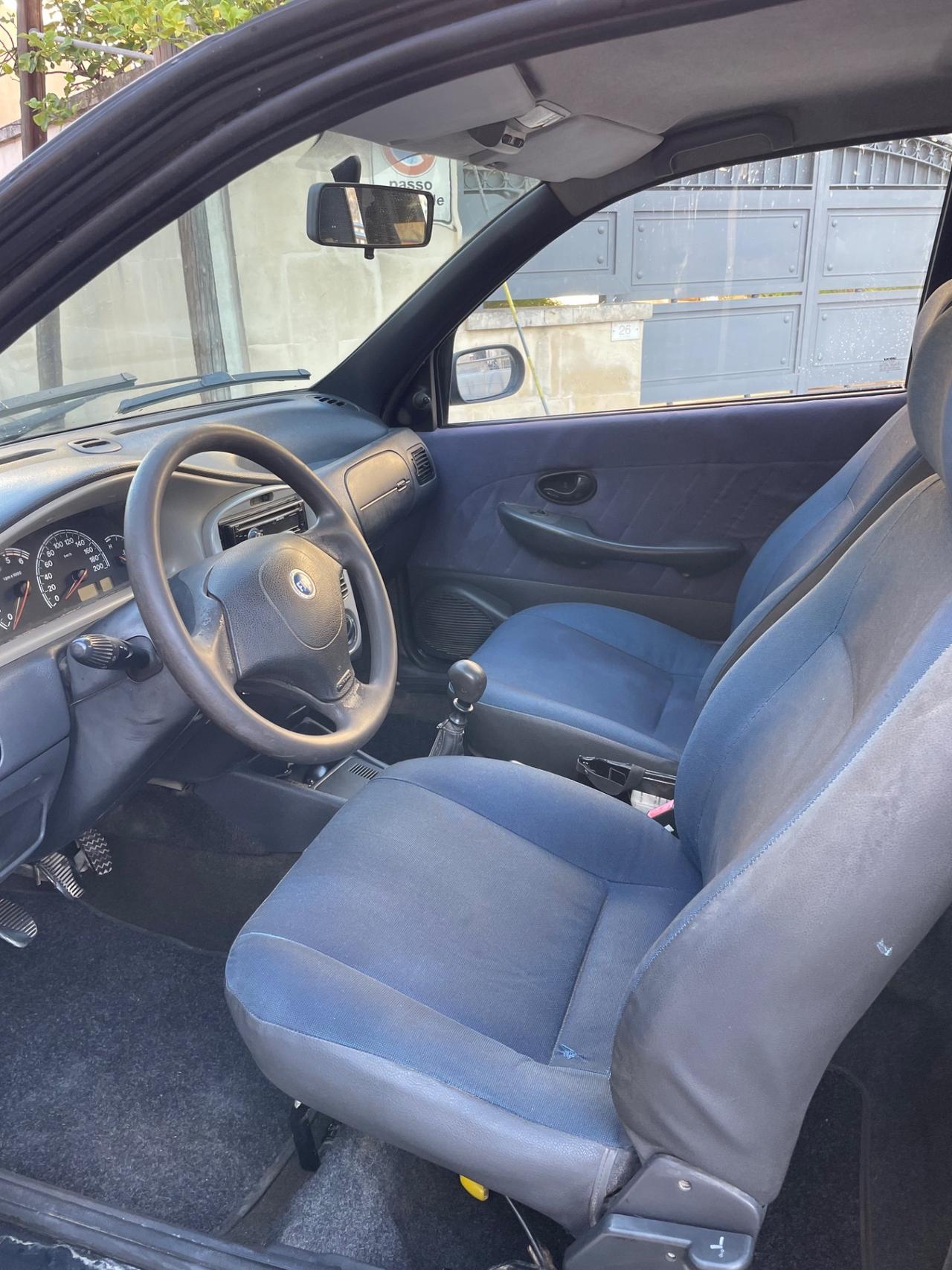 Fiat Strada 1.9 JTD