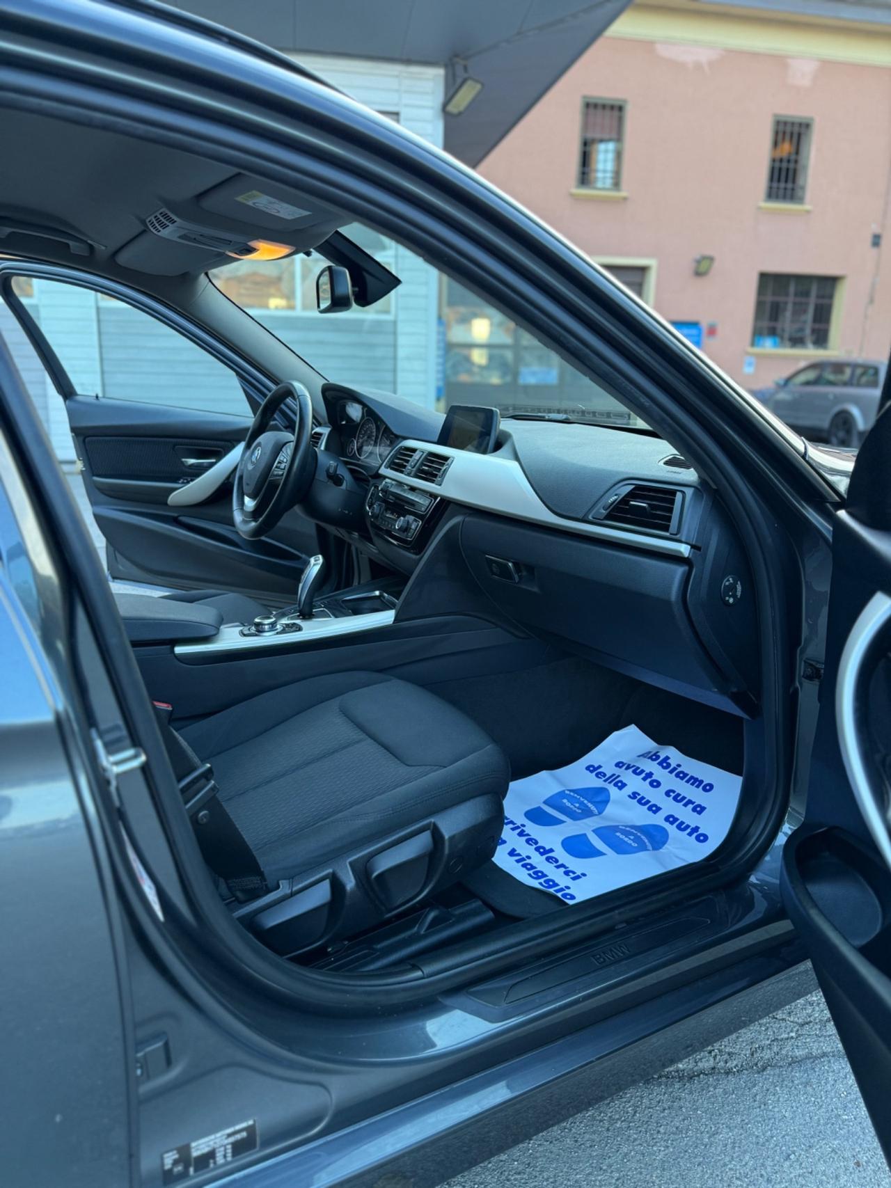 Bmw 318 318d Touring Luxury