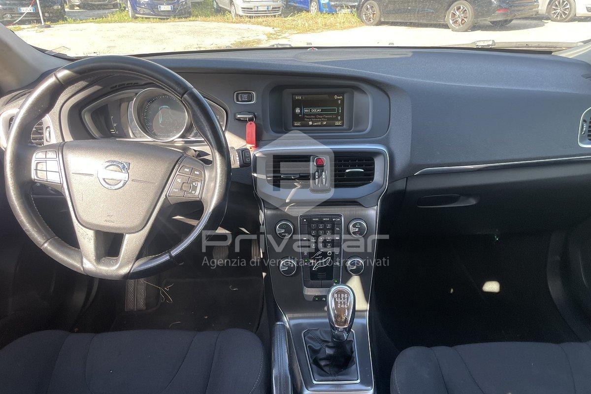 VOLVO V40 D2 1.6 Business