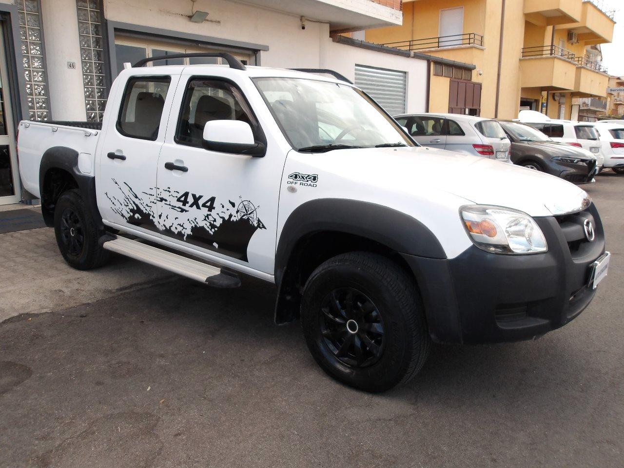 Mazda BT-50 Double Cab BT-50 2.5 td double cab Hot 143cv