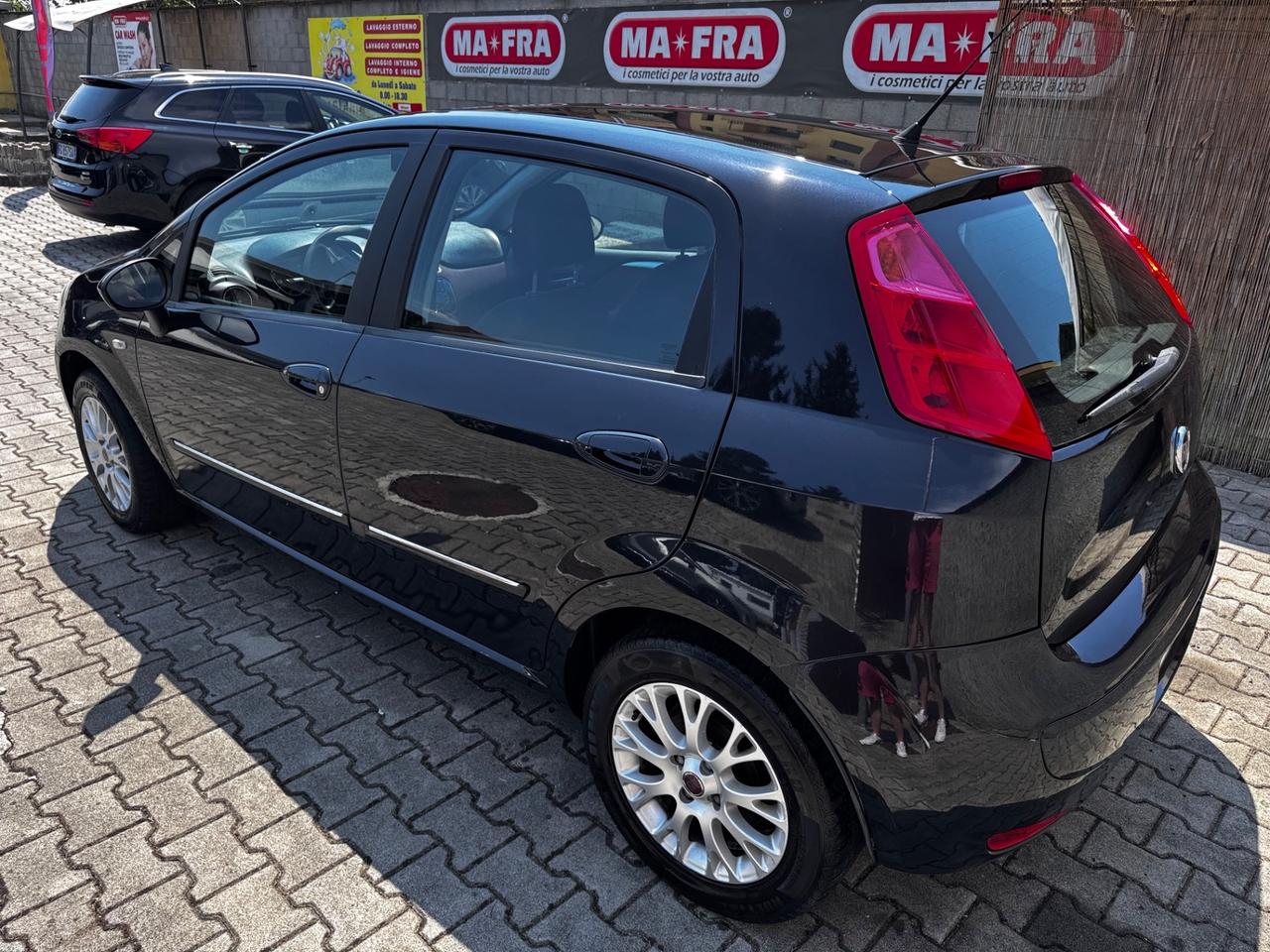 Fiat Punto 1.4 8V 5 porte GPL neopatentati. 96000km