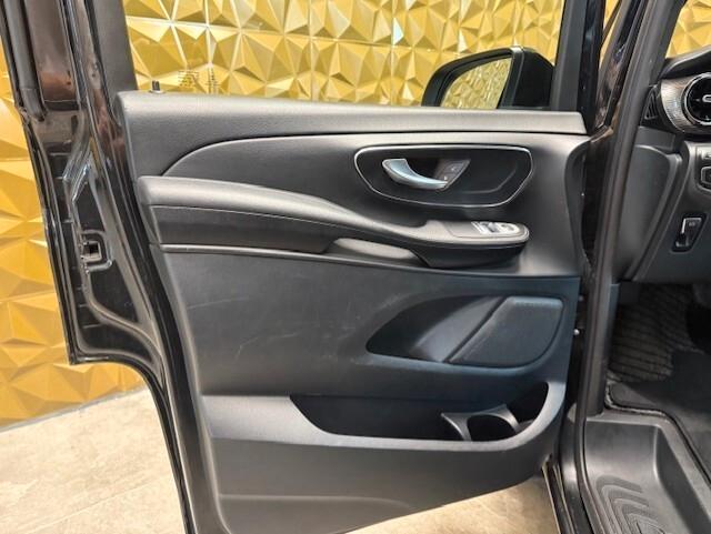 Mercedes-benz V 300 d Automatic 4Matic Premium Extralong
