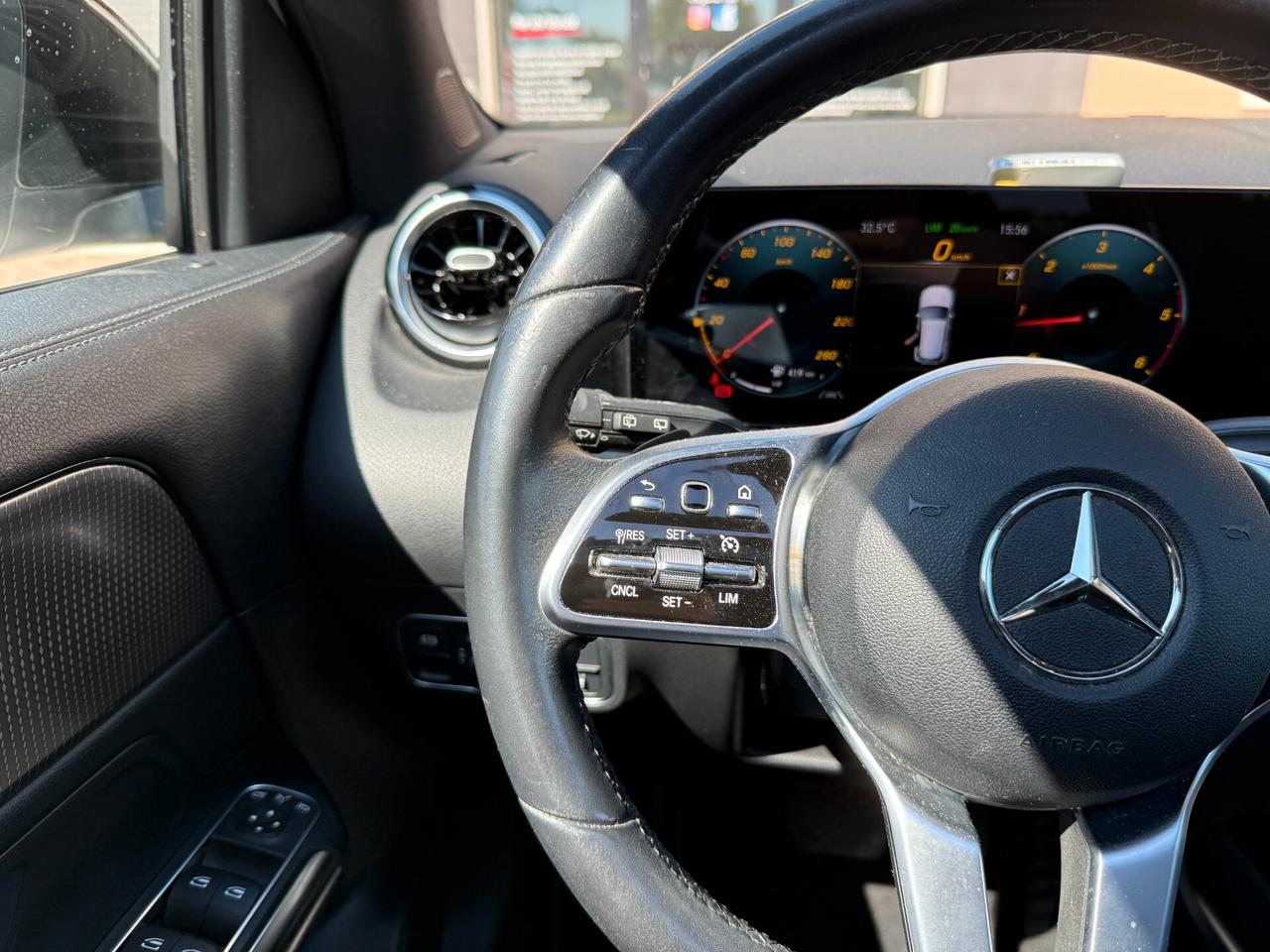 Mercedes-benz GLA 200 d Automatic Business