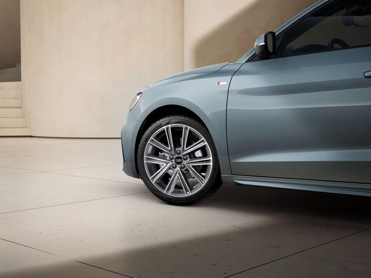 AUDI A1 SPORTBACK 30 TFSI S-LINE EDITION