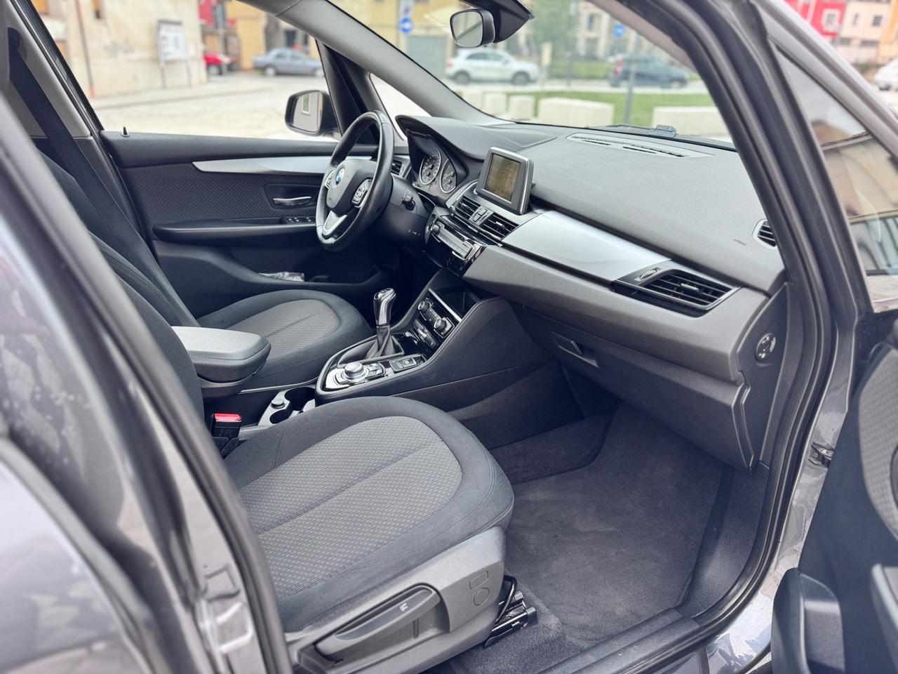 Bmw 216 Active tourer avantage