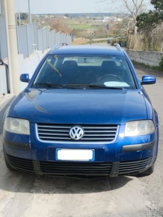 Volkswagen Passat 1.9 TDI/130 CV cat Var. T.line