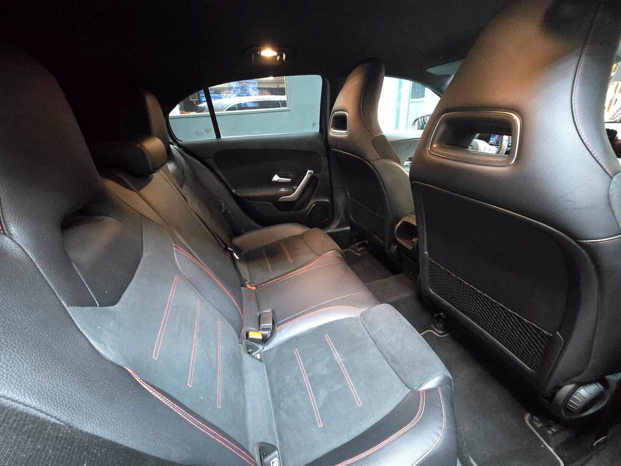 MERCEDES-BENZ A 180 AMG PREMIUM SPORT 5P 116CV