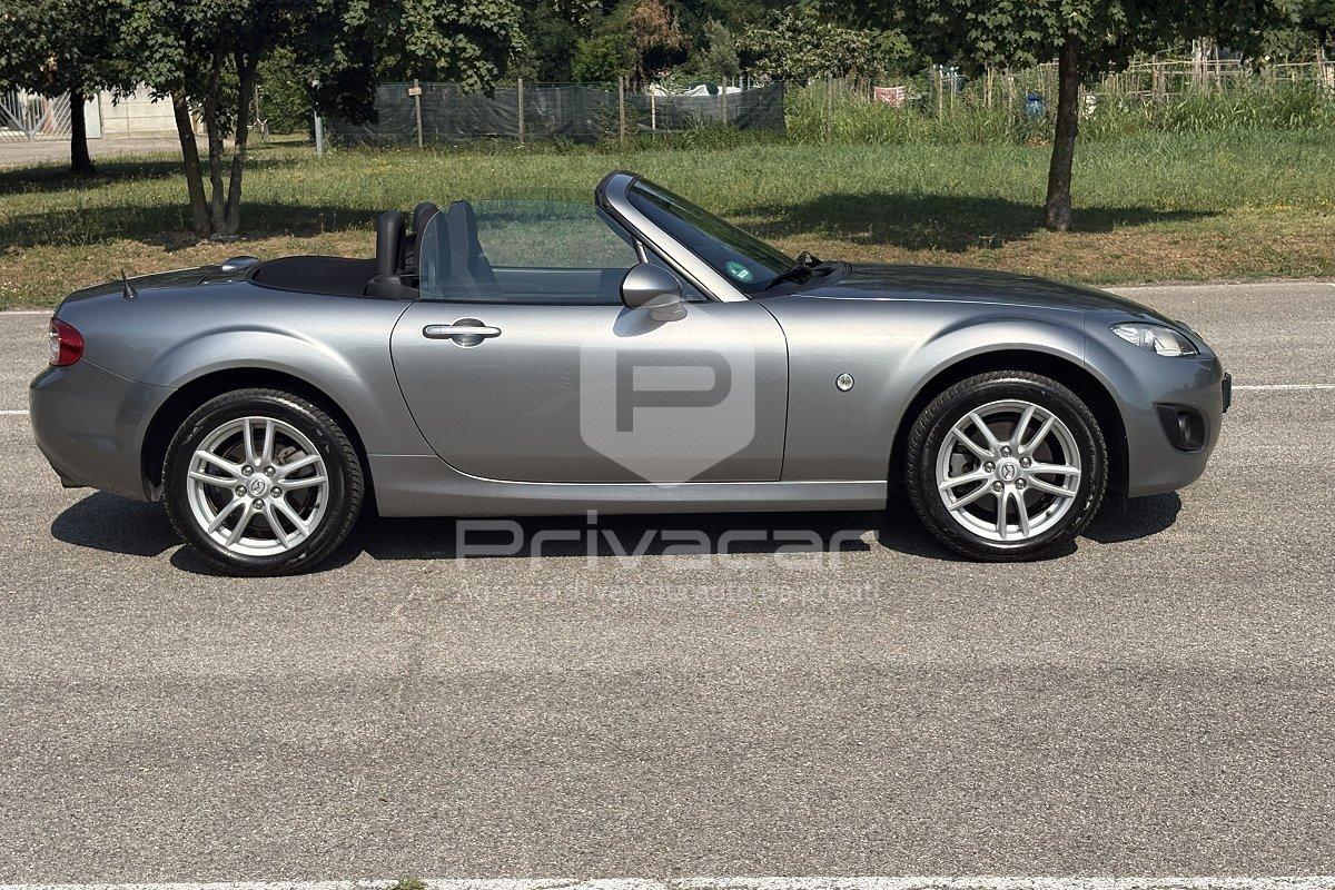 MAZDA MX-5 Roadster 1.8L Fire
